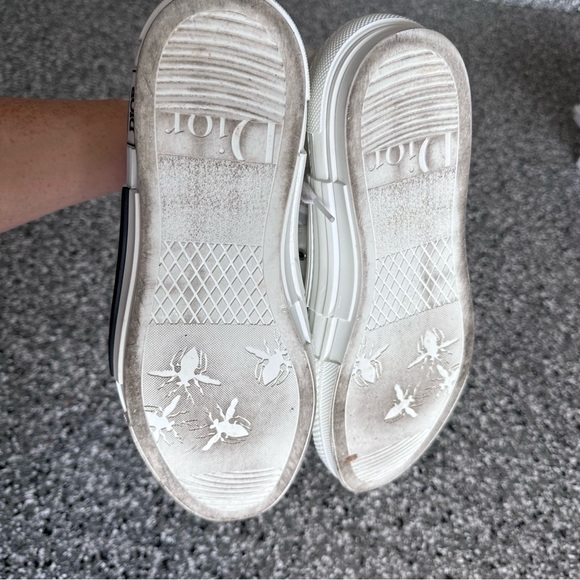 Dior B23 High-Top Sneaker - Picture 7 of 9